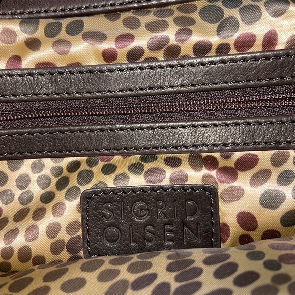 SIGRID OLSEN LEATHER brown clutch with shoulder strap - Picture 9 of 13